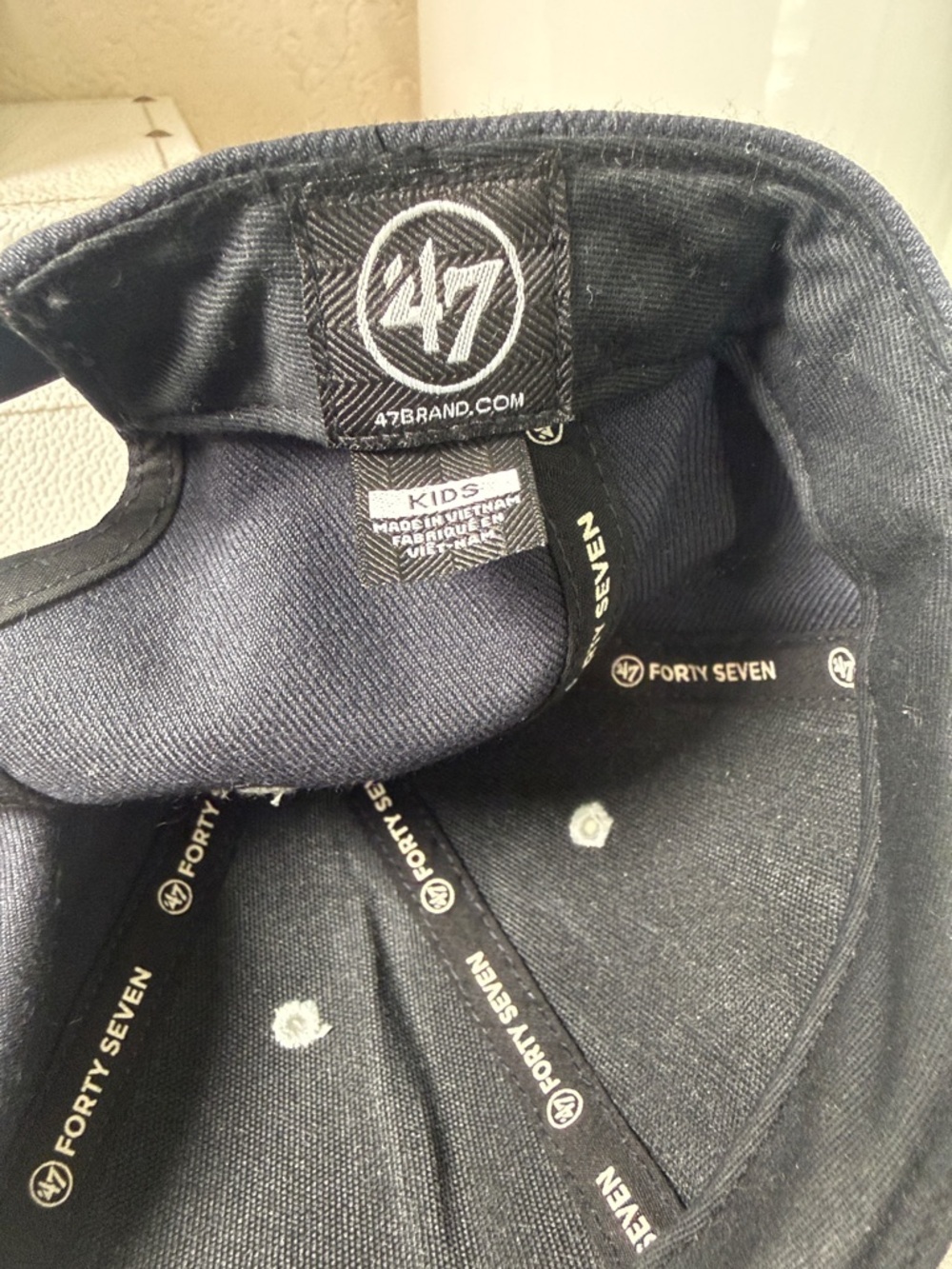 '47 Kids New York Yankees Navy Adjustable Hat - Like New - Picture 3 of 7